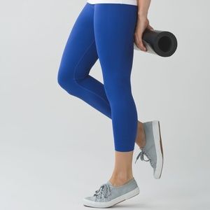 Lululemon Zone In Crop